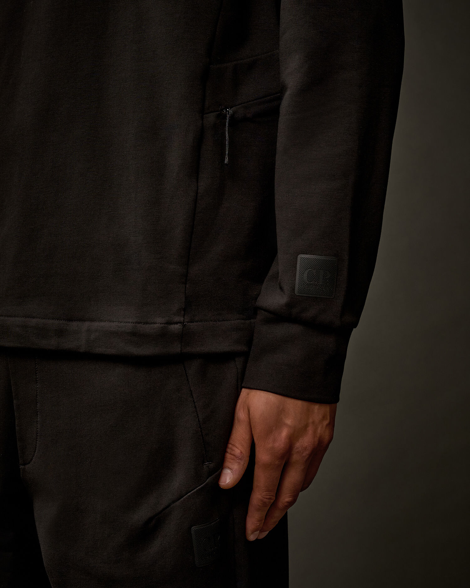 SWEATSHIRTS - HOODED OPEN - Image 4