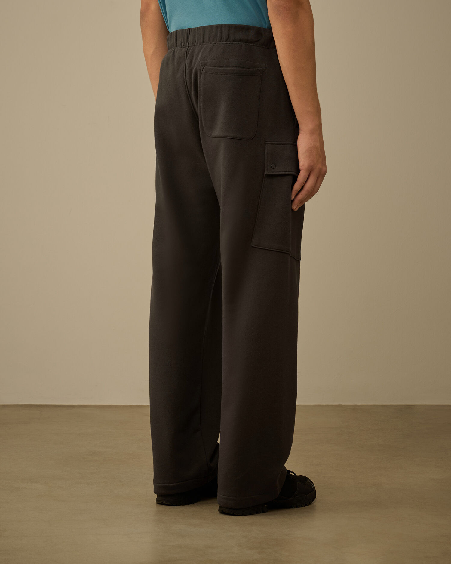 SWEATPANTS - CARGO PANT - Image 3