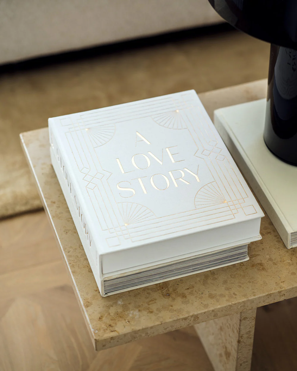 WEDDING ALBUM - A LOVE STORY - Image 6