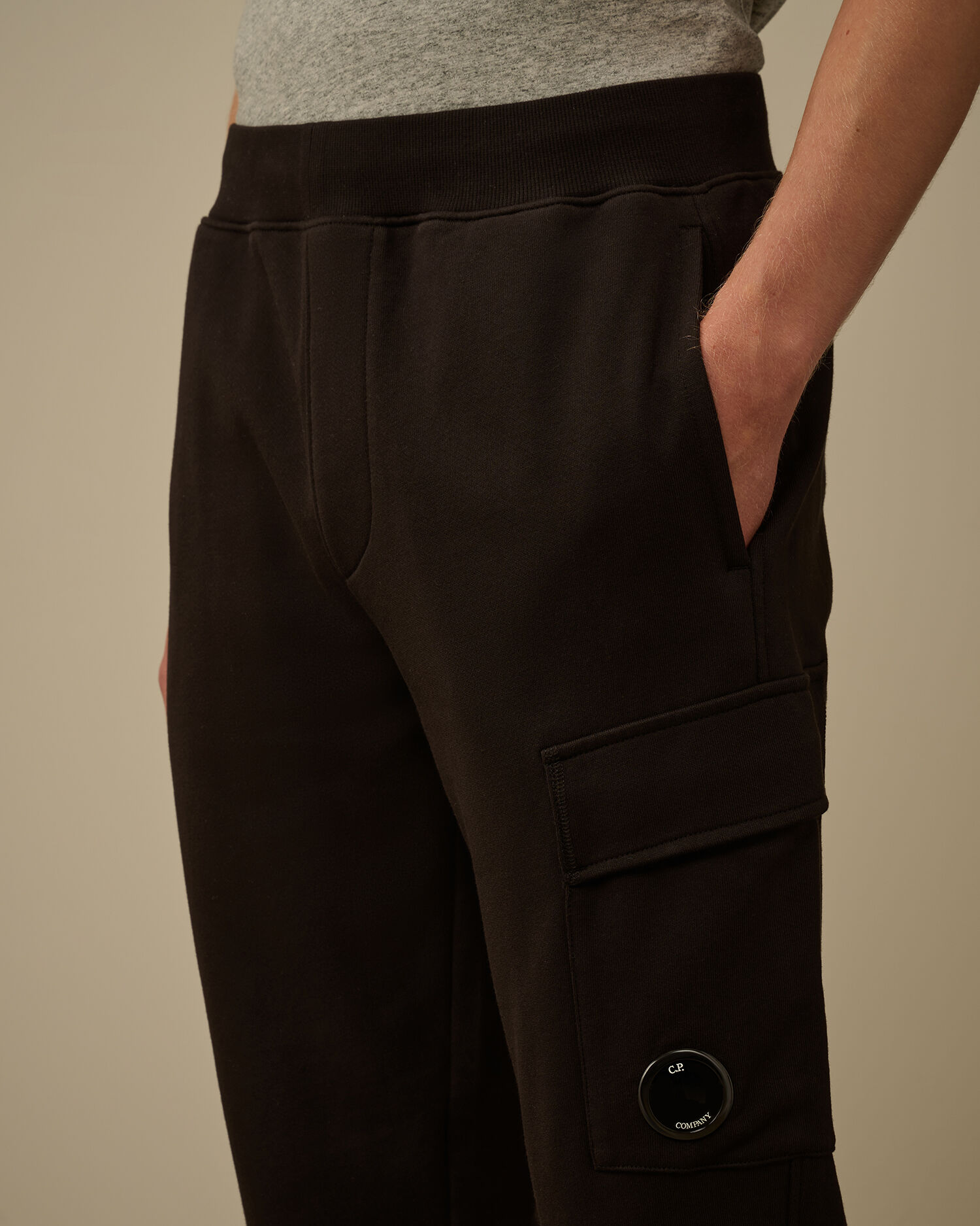 SWEATPANTS - CARGO PANT - Image 4