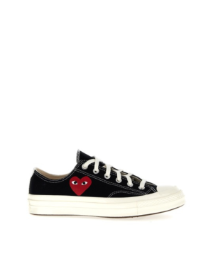 CT70 SMALL RED HEART LOW TOP SHOES