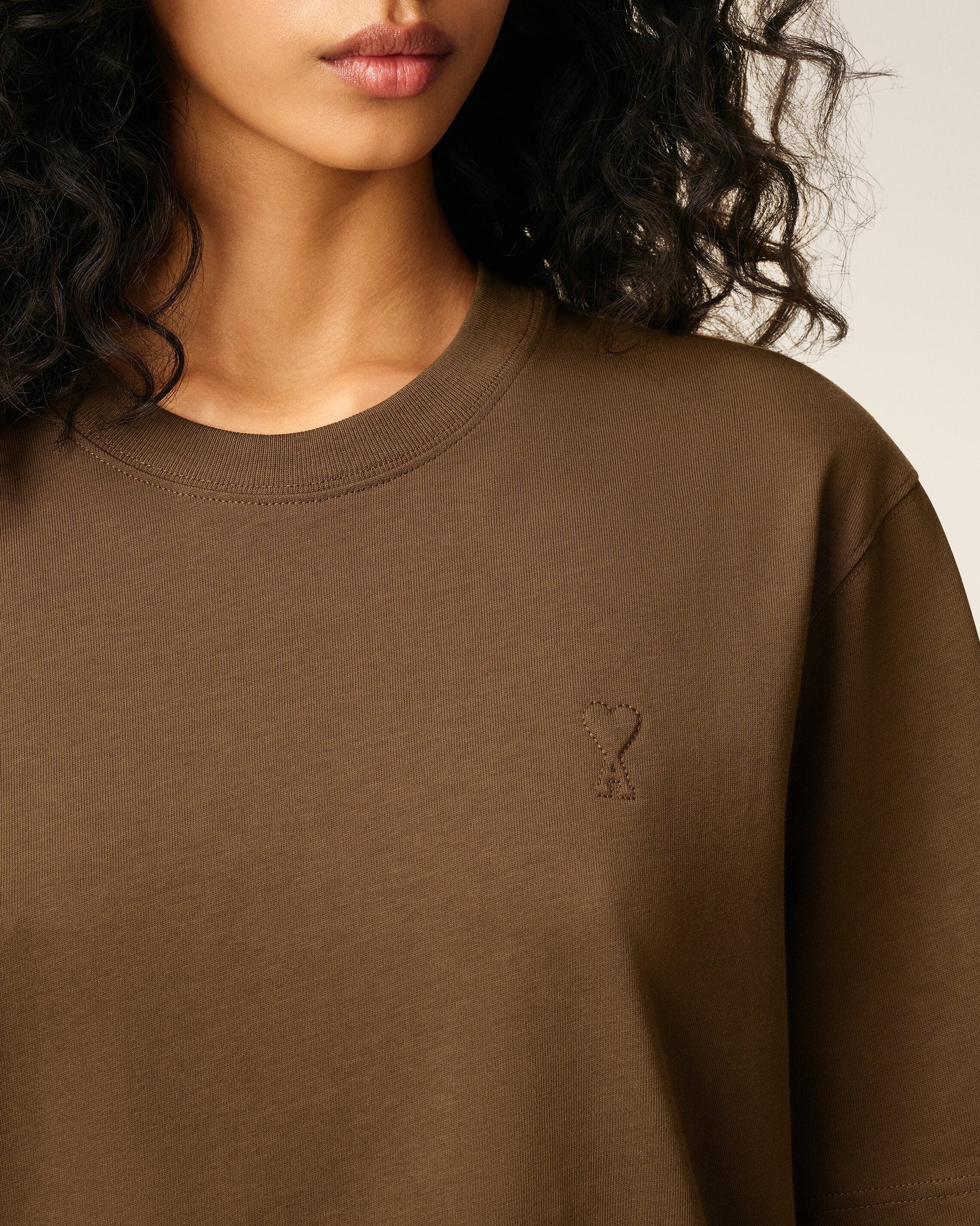 SMALL EMBOSSED AMI DE COEUR TSHIRT - Image 5