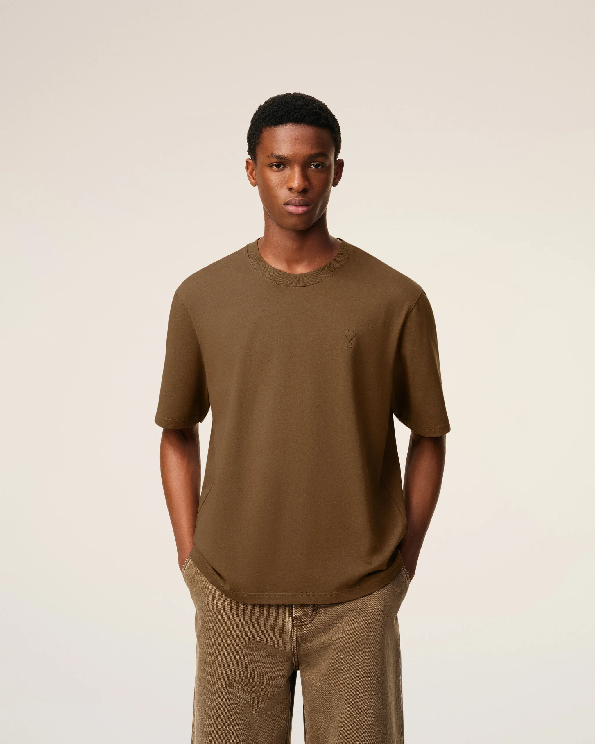 SMALL EMBOSSED AMI DE COEUR TSHIRT - Image 8