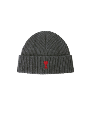 BEANIE WITH CONTRASTED AMI DE COEUR