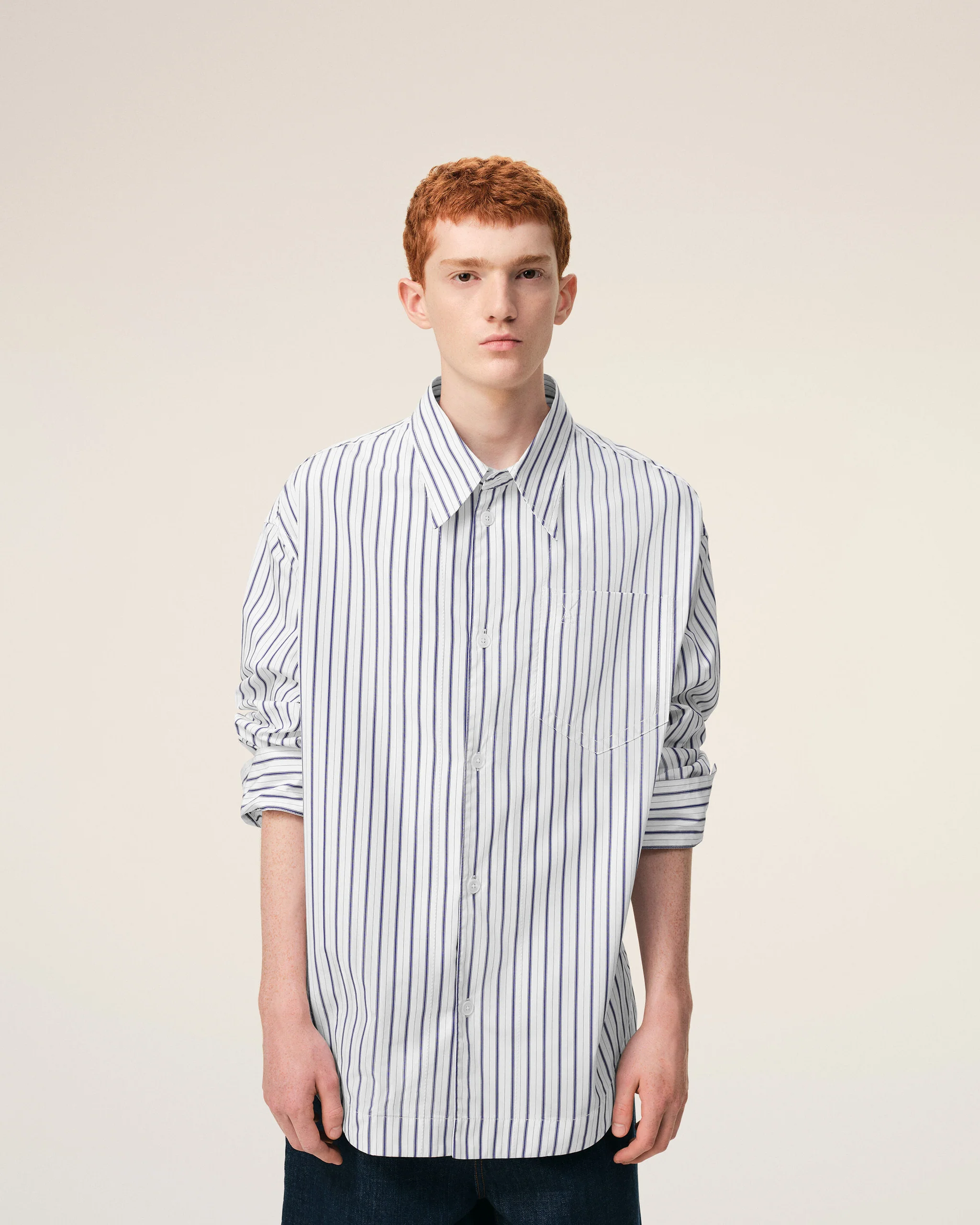LONG SLEEVE WIDE SHIRT WITH SHARP COLLAR AND EMBOSSED AMI DE COEUR - Image 3