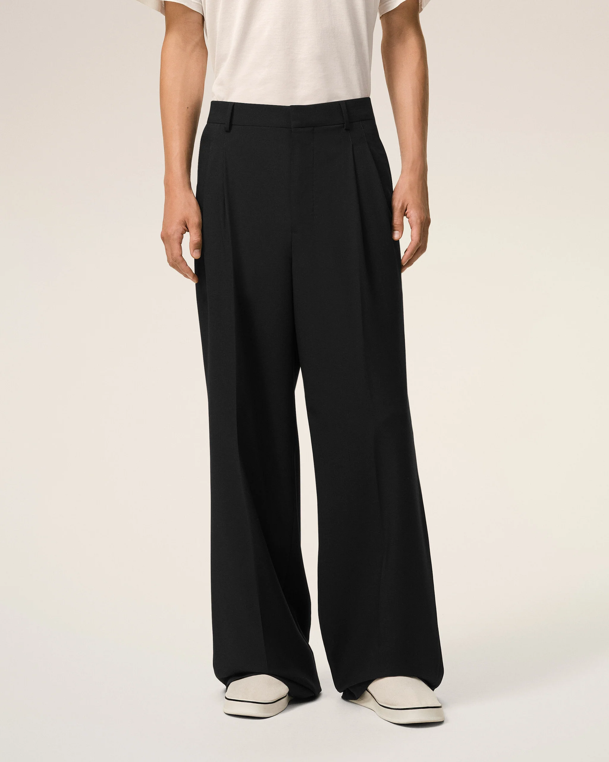 LOW WAIST WIDE TROUSERS WITH TWO PLEATS - Image 3