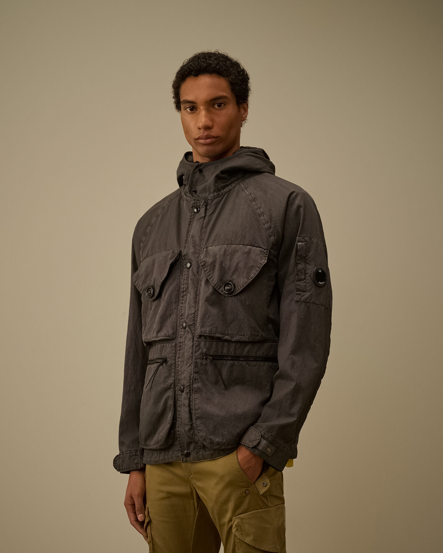 MEDIUM JACKET - Image 2