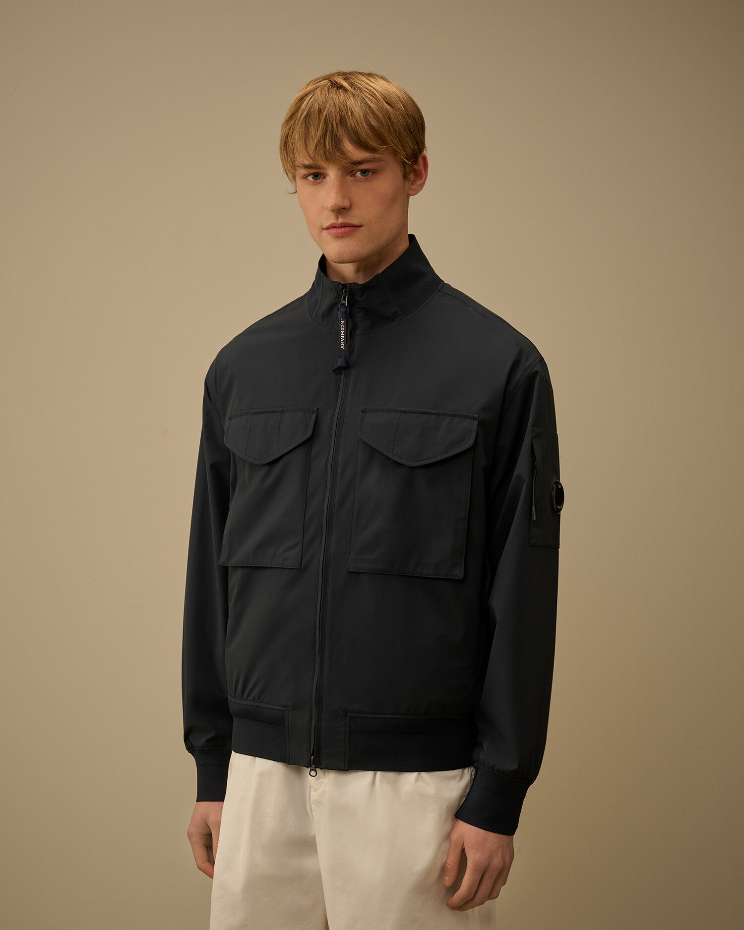 MEDIUM JACKET - Image 2