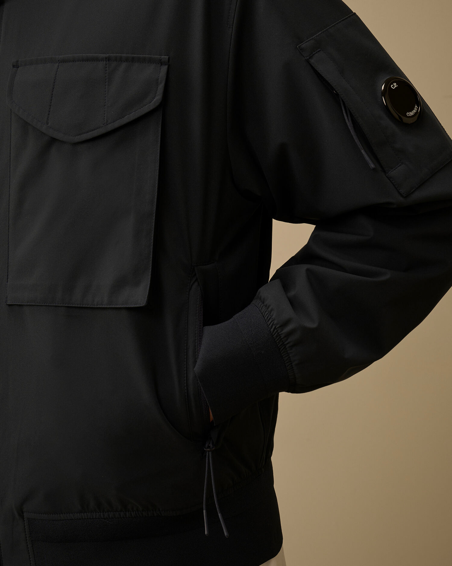 MEDIUM JACKET - Image 4