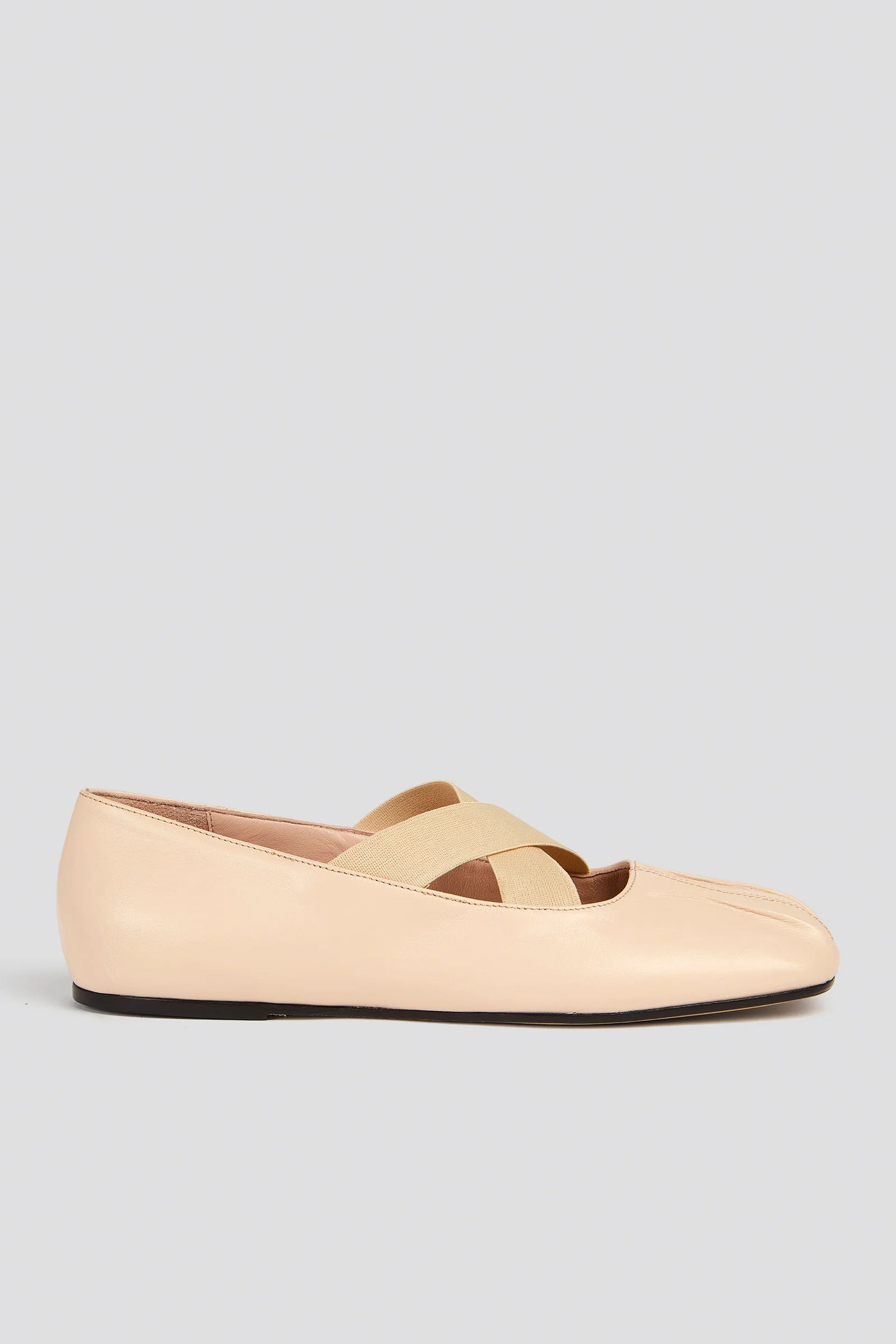 SHOE - Image 3