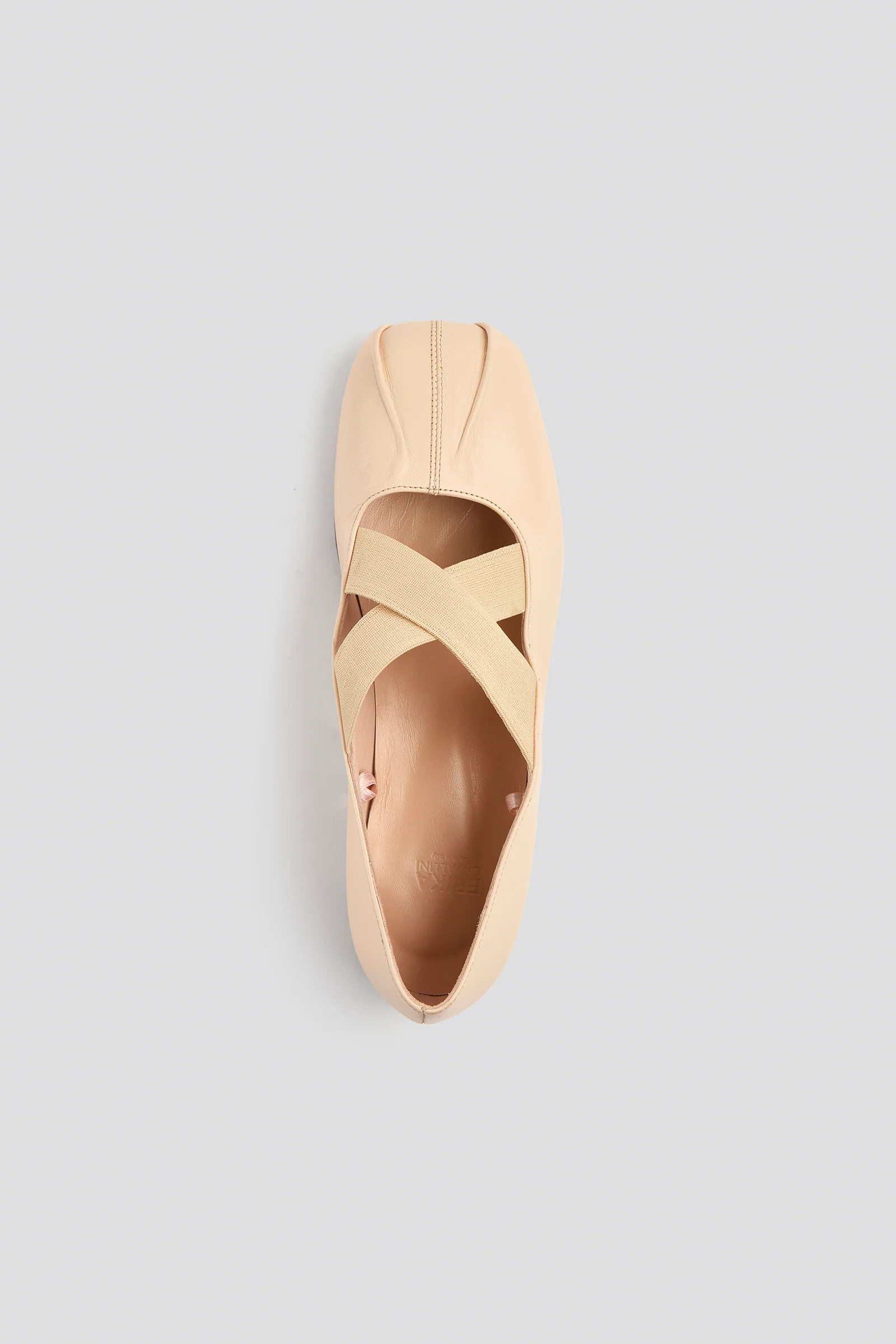 SHOE - Image 4