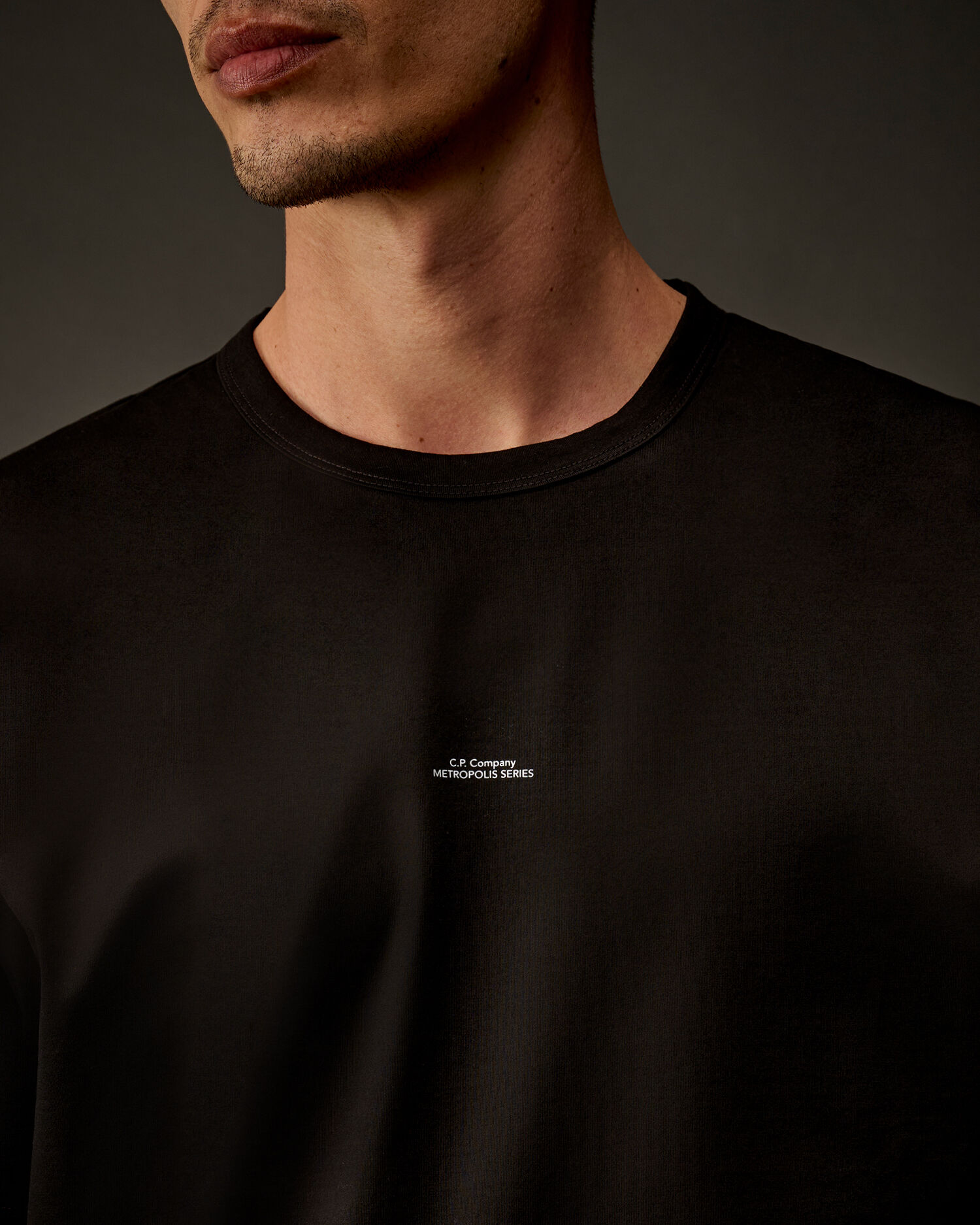 SHORT SLEEVES T-SHIRT - Image 4